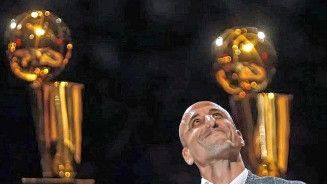 Emanuel Ginóbili ingresará este sábado en el Salón de la Fama de la NBA.