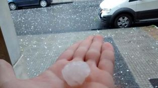 Rige un alerta por tormentas fuertes y caída de granizo