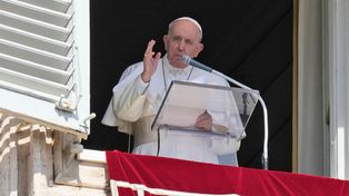 Francisco dijo que dentro del Vaticano lo querían muerto tras su operación de colon