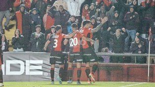 Pese a marcar cuatro goles en los últimos ocho partidos, Colón es el equipo más goleador de la Zona B.