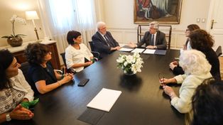 González García con nuevo protocolo para el aborto legal