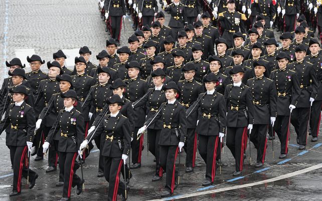 Las imágenes del desfile en Francia por el Día de la Independencia