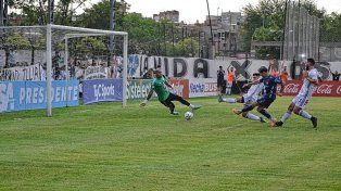Riestra y Quilmes igualaron en el primer choque del reducido.