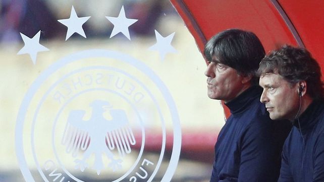 Alemania ratificó a Joachim Loew pese a las críticas