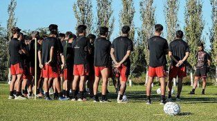 Del acuerdo a la nada: los fichajes que se frustraron en Colón