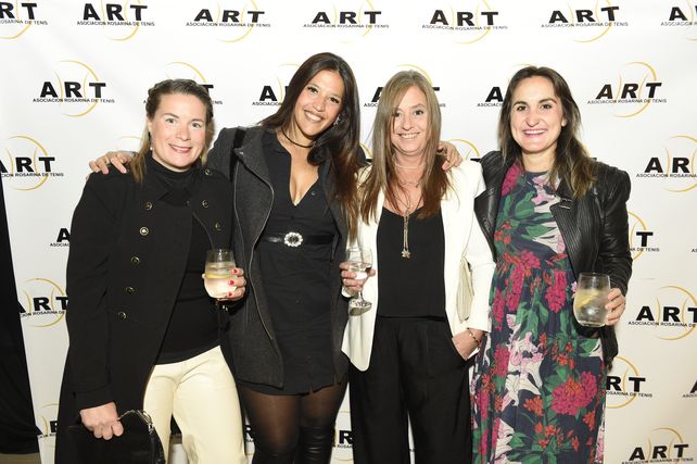 Daniela Guarnieri, Alejandra Gueraglia, Mariana Don y Gilda Suárez