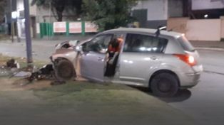 Es argentino y batió el récord mundial de alcoholemia: terminó contra un poste de la luz