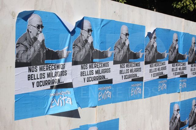 Rito sagrado en Gualeguaychú: 200.000 almas en la misa más grande en Entre Ríos