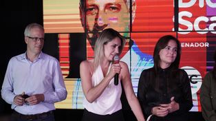 La ganadora de las primarias apuesta a la unidad.