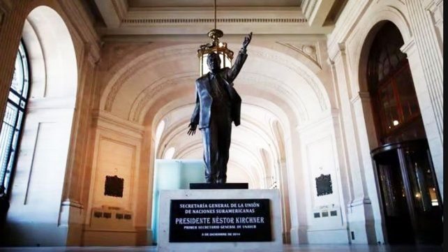 El Gobierno nacional confirmó que el Centro Cultural Kirchner cambiará de nombre