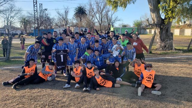El plantel de 1º de Mayo