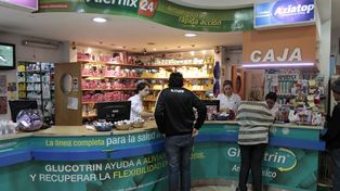 Las farmacias sólo podrán vender medicamentos y productos análogos