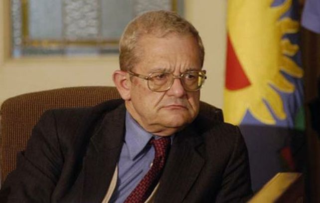 El polémico juez presentó su dimisión.