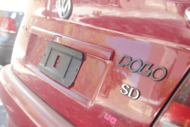 Aplicarán multas de hasta 8 mil pesos a los tapa patentes en provincia de Buenos Aires