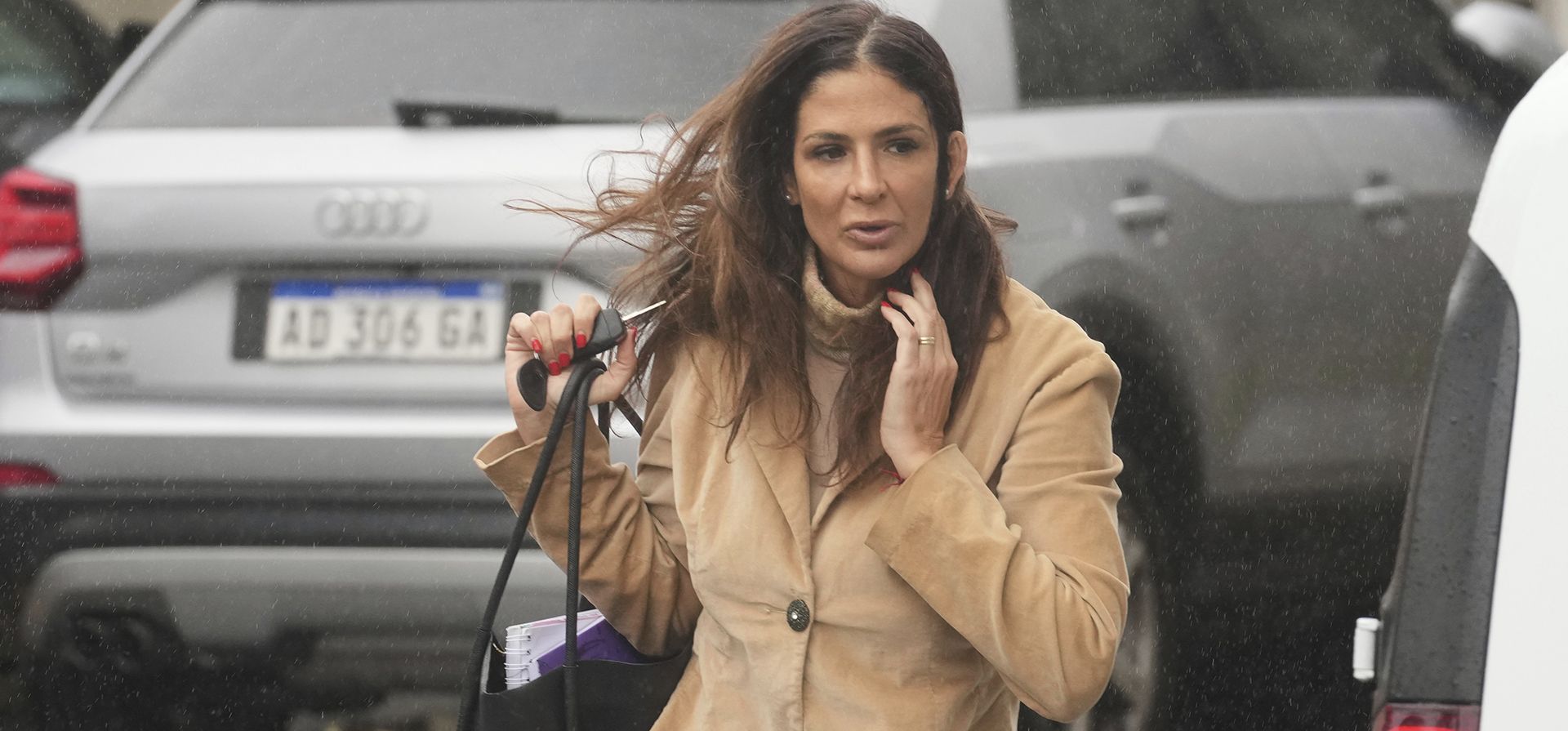 La jueza Julieta Makintach llega a la corte para una audiencia en el juicio a profesionales de la salud acusados de negligencia en la muerte del astro del fútbol Diego Maradona, en San Isidro, en las afueras de Buenos Aires, Argentina, el martes 27 de mayo de 2025. (Foto AP/Gustavo Garello) La jueza Julieta Makintach llega a la corte para una audiencia en el juicio a profesionales de la salud acusados de negligencia en la muerte del astro del fútbol Diego Maradona, en San Isidro, en las afueras de Buenos Aires, Argentina, el martes 27 de mayo de 2025. (Foto AP/Gustavo Garello)