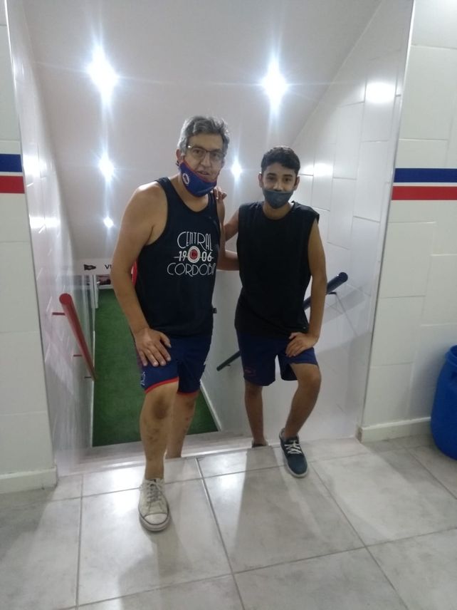 Puro trabajo. Marcelo Araña y su hijo Franco