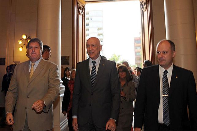 El vicegobernador Jorge Henn expresó su molestia ante la cita de diputado Rubeo