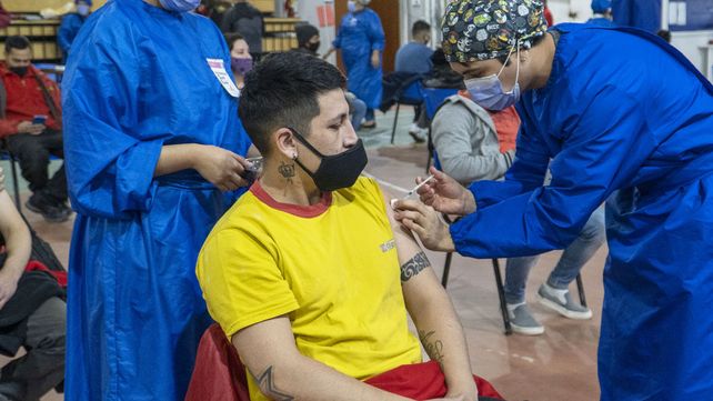 Confirman 43.472 casos de Covid-19 y 285 muertes en el país