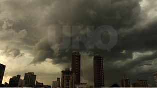 Llegó la lluvia a la ciudad pero el calor se mantiene