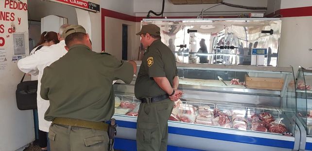 Concretamente fueron tres las carnicerías inspeccionadas. La mercadería no se incauta