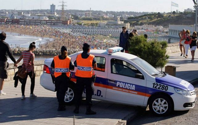 Operativo Sol. Unos tres mil policías custodian las calles de Mar del Plata