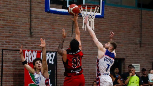 Colón arrasó a Jujuy Básquet y celebró en el Roque Otrino