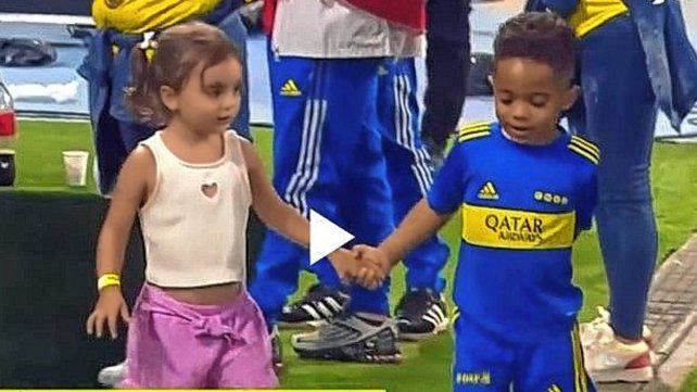 Boca: el gracioso cruce entre los hijos de Fabra y Figal&nbsp;