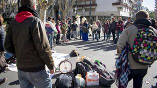 Los trabajadores municipales continúan con sus reclamos.