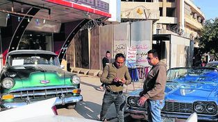 Los autos clásicos recuerdan en Irak los buenos tiempos
