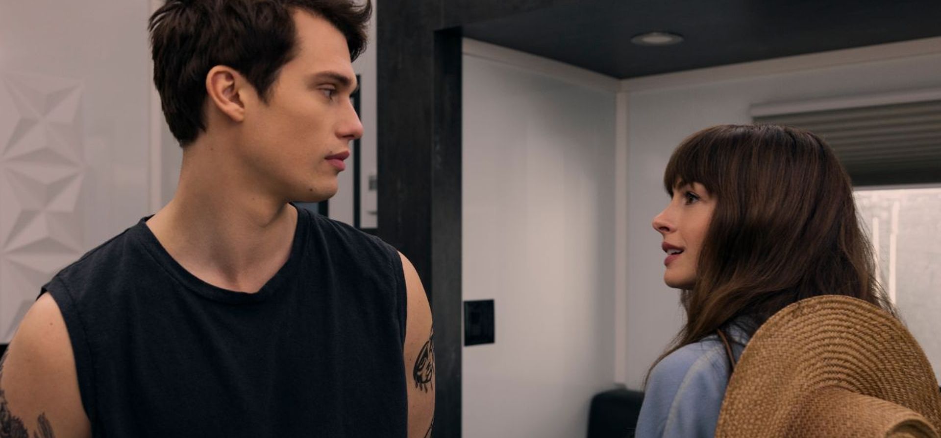 The Idea of You, una comedia romántica sobre la fama y la diferencia de edad