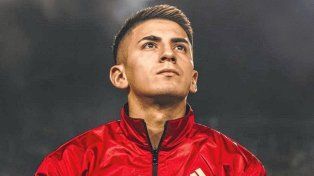 Thiago Almada confesó que Riquelme le dijo que quiere que juegue en Boca.