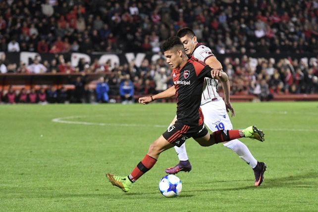 Baja confirmada. La lesión marginará de las canchas al pibe Cabrera por dos o tres semanas.&nbsp;