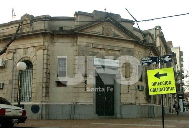 Cayeron dos policías que coimeaban a parejas de novios en la Costanera