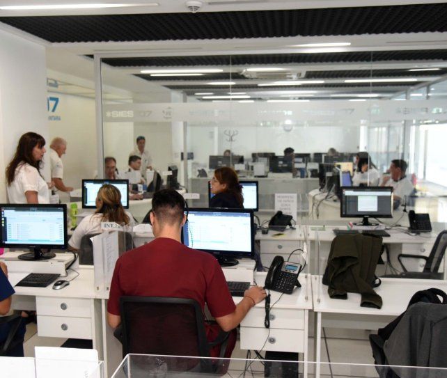La central de emergencias puede intervenir con herramientas específicas ante el riesgo de suicidio.