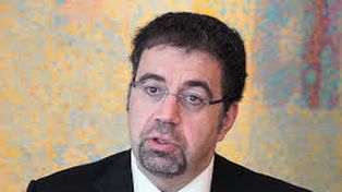 El economista turco - estadounidense Daron Acemoglu, conocedor de la Argentina.