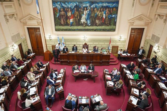 Diputados piden que Santa Fe sea parte de la gestión de la Hidrovía Diputados piden que Santa Fe sea parte de la gestión de la Hidrovía