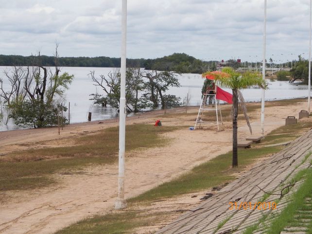 Regreso. El río vuelve a su cauce y las playas comienzan a aparecer.