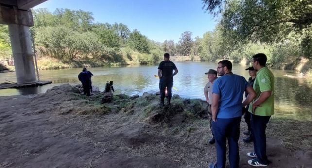 Un turista colombiano murió en el río Quequén