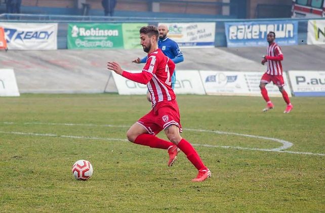 El delantero G&oacute;mez Varas tambi&eacute;n milit&oacute; en La Salle Jobson.