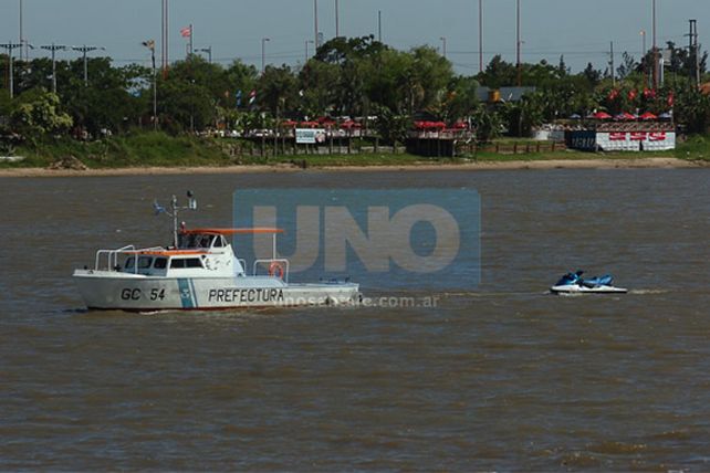 Continúa la búsqueda de un joven que desapareció en la Laguna Setúbal