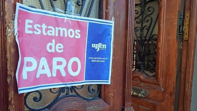 Docentes, médicos y empleados estatales vienen realizando y tienen previstas medidas de fuerza para reclamar la apertura de paritarias.