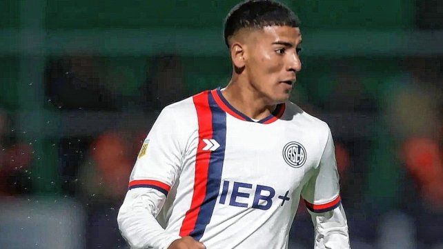 Colón no quiso comprarlo, se afirmó en San Lorenzo y le mejoraron el contrato