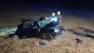 El automóvil siniestrado en la ruta nacional 34, en jurisdicción de Arrufó.