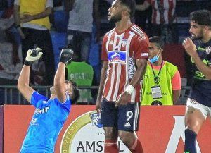 Unión jugará por primera vez un partido oficial en Chile: ¿cómo le fue en otros países?