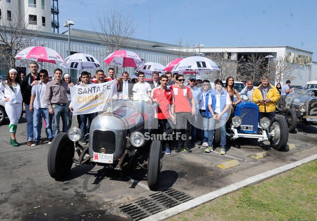 Súper TC 2000: se realizó la caravana en honor a los 30 años de la primera carrera en ciudad