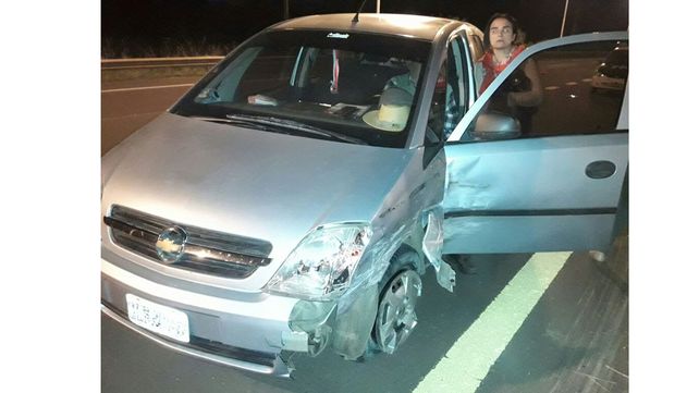 Un hombre fue hospitalizado luego de chocar dos autos en la ruta nacional 14