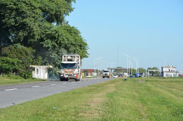 Seguridad vial: realizan tareas de demarcación en la ruta nacional 19