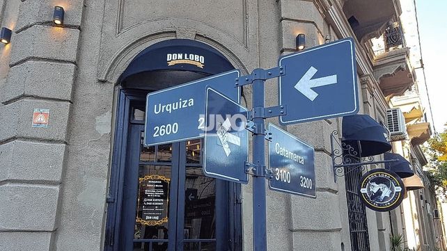 Robaron la barbería Don Lobo a punta de pistola amenazando a todos los clientes y empleados del lugar.