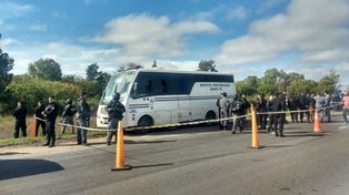Imputan a cuatro agentes penitenciarios por la fuga de presos en la autopista