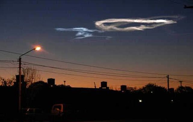 Toscano adelantó que en la madrugada de hoy y mañana se puede volver a dar este fenómeno en Argentina y detalló: Hemos calculado casi 40 meteoritos por hora pero no necesariamente de este tamaño.